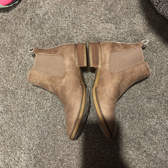 Booties - Picture 2 of 4